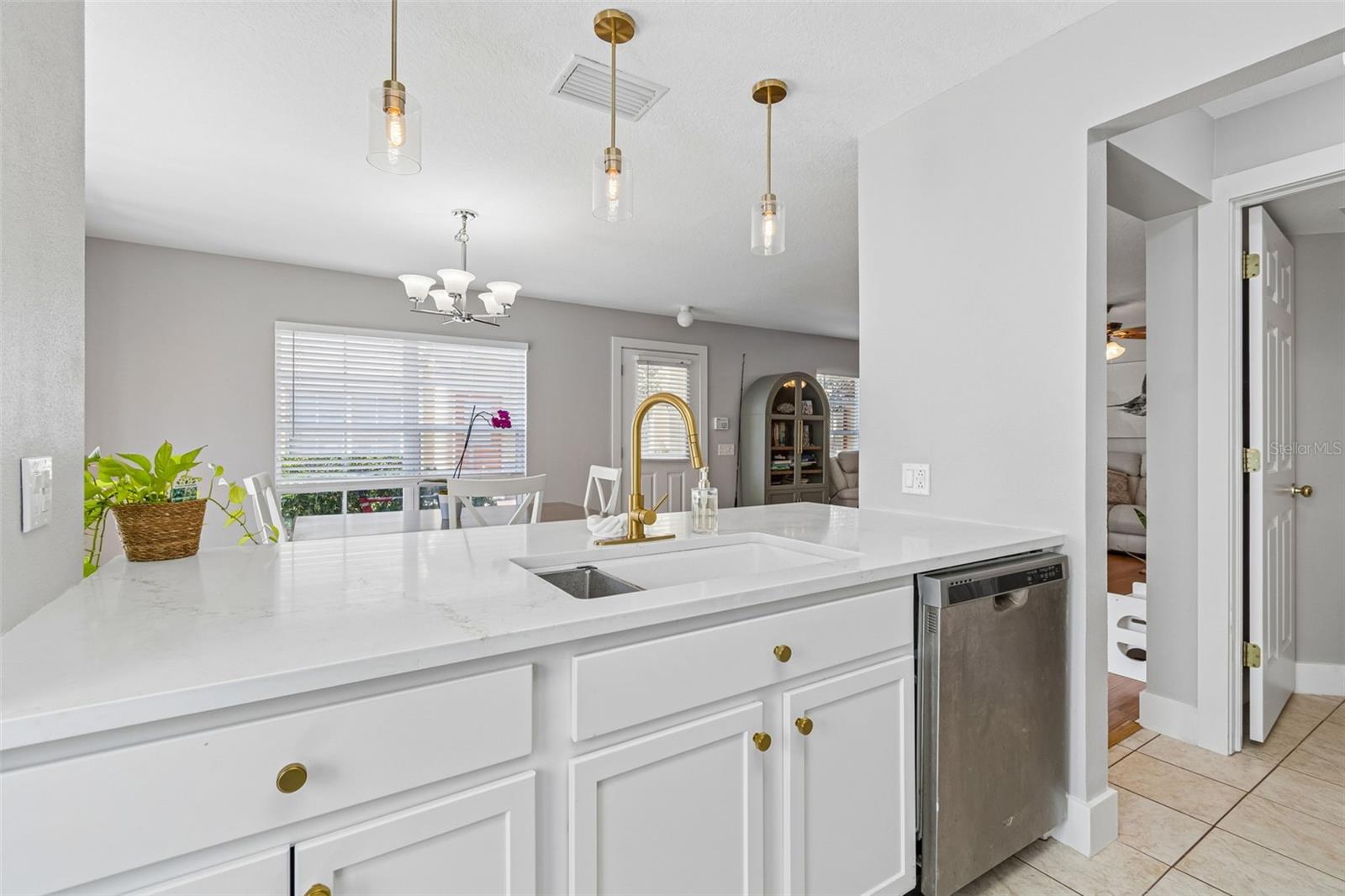 COQUINA KEY TWNHMS - Residential