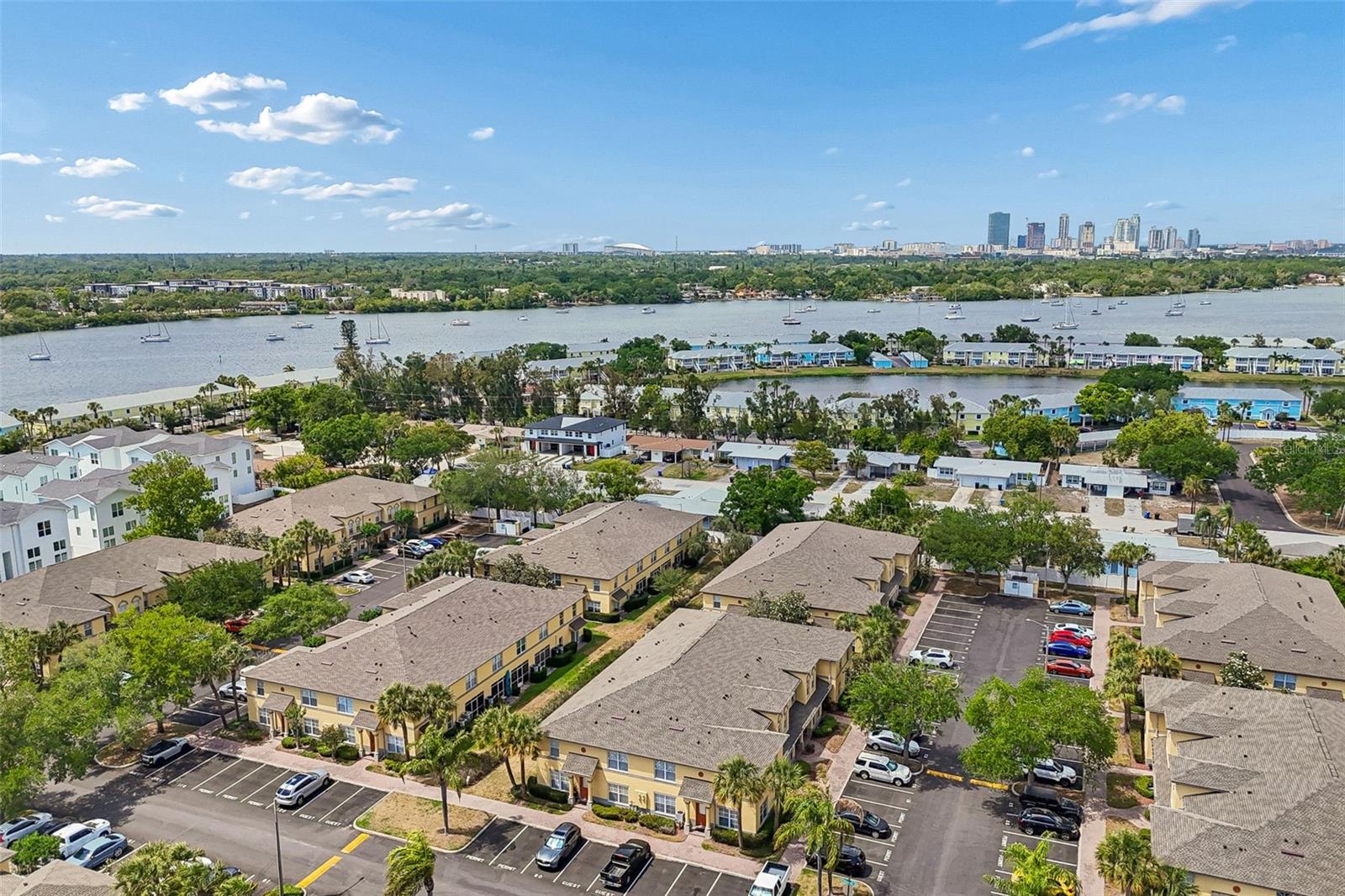 COQUINA KEY TWNHMS - Residential