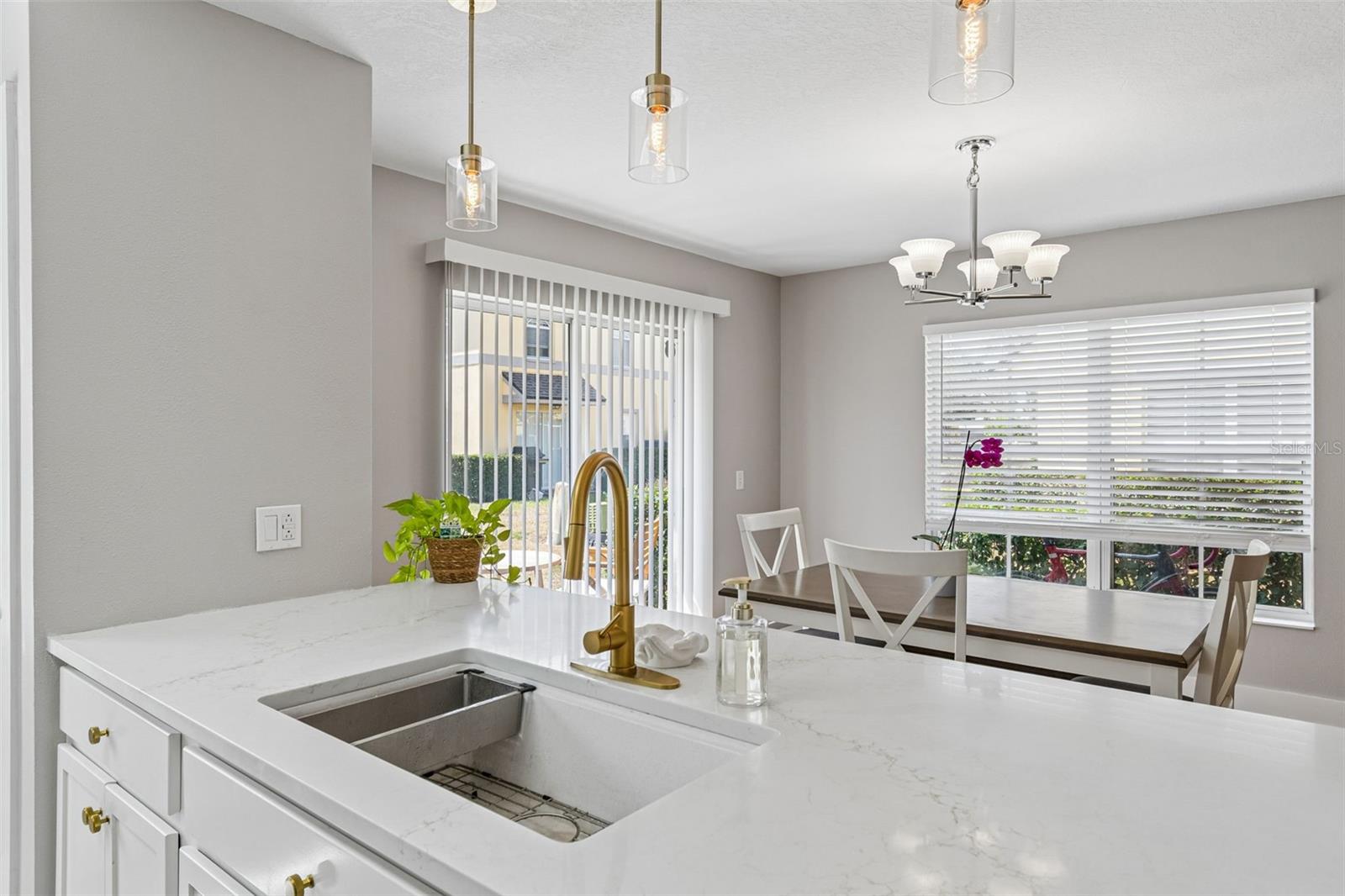 COQUINA KEY TWNHMS - Residential