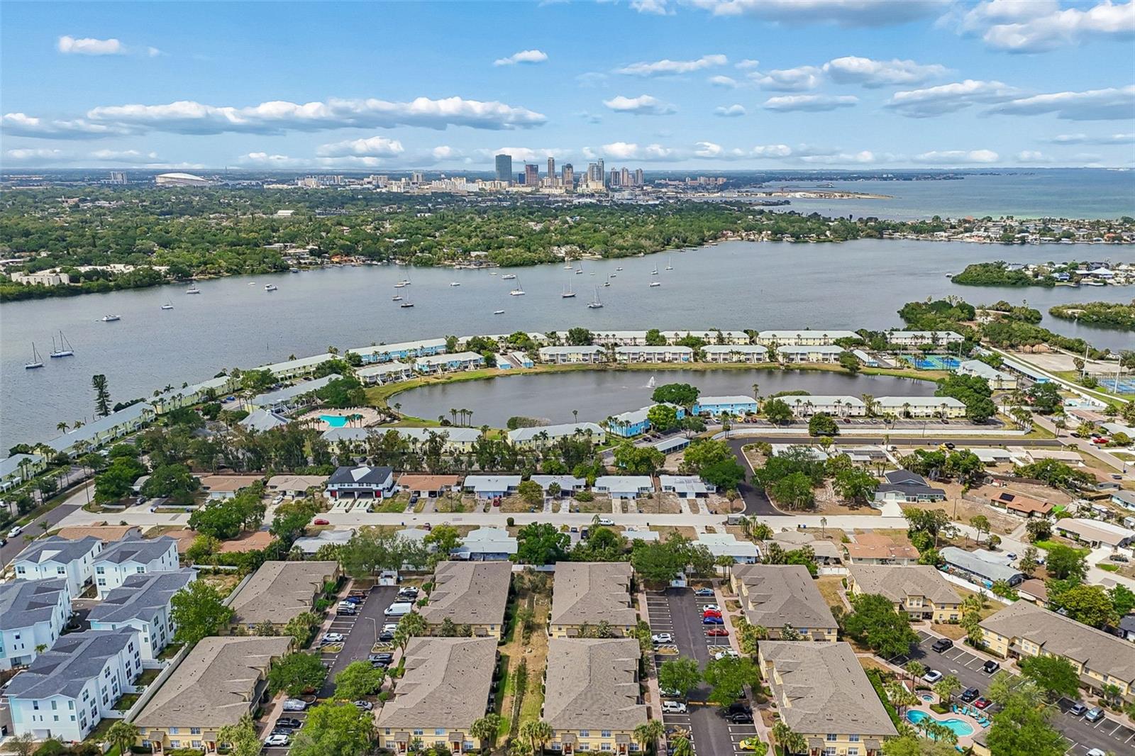 COQUINA KEY TWNHMS - Residential