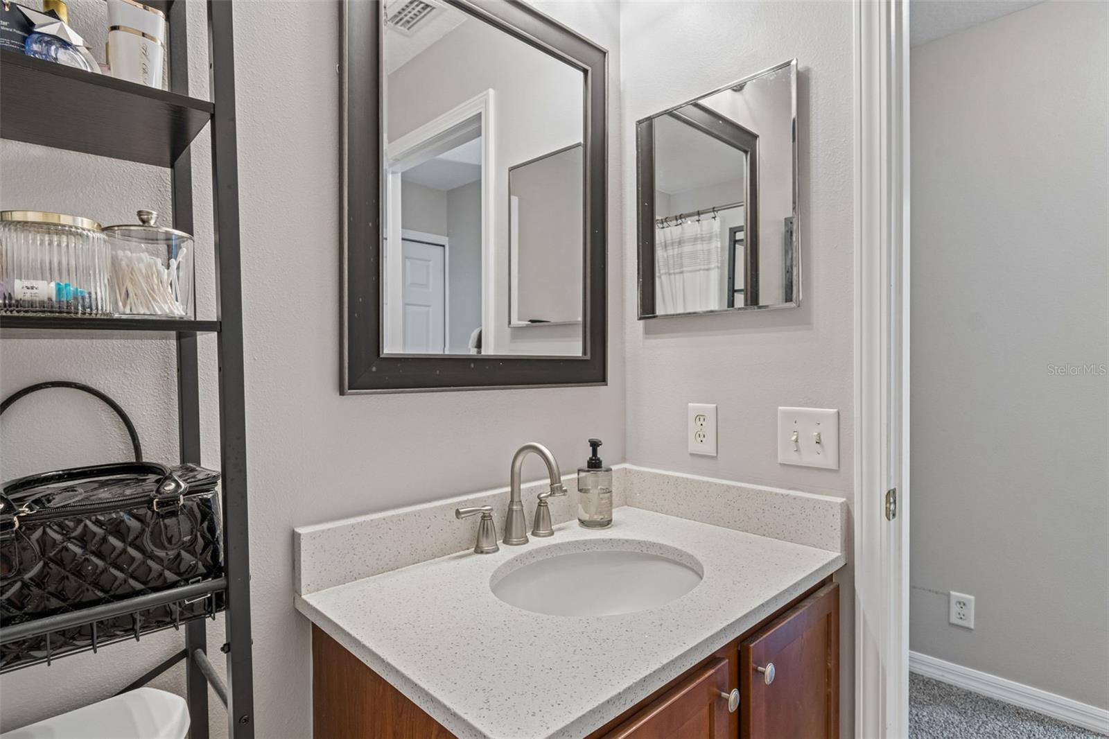 COQUINA KEY TWNHMS - Residential