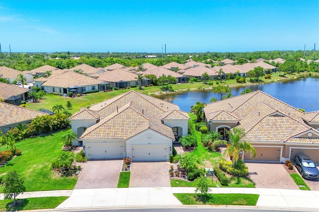 Photo of 21649 Avon Park Court, Venice, FL 34293 (MLS # N6140855)