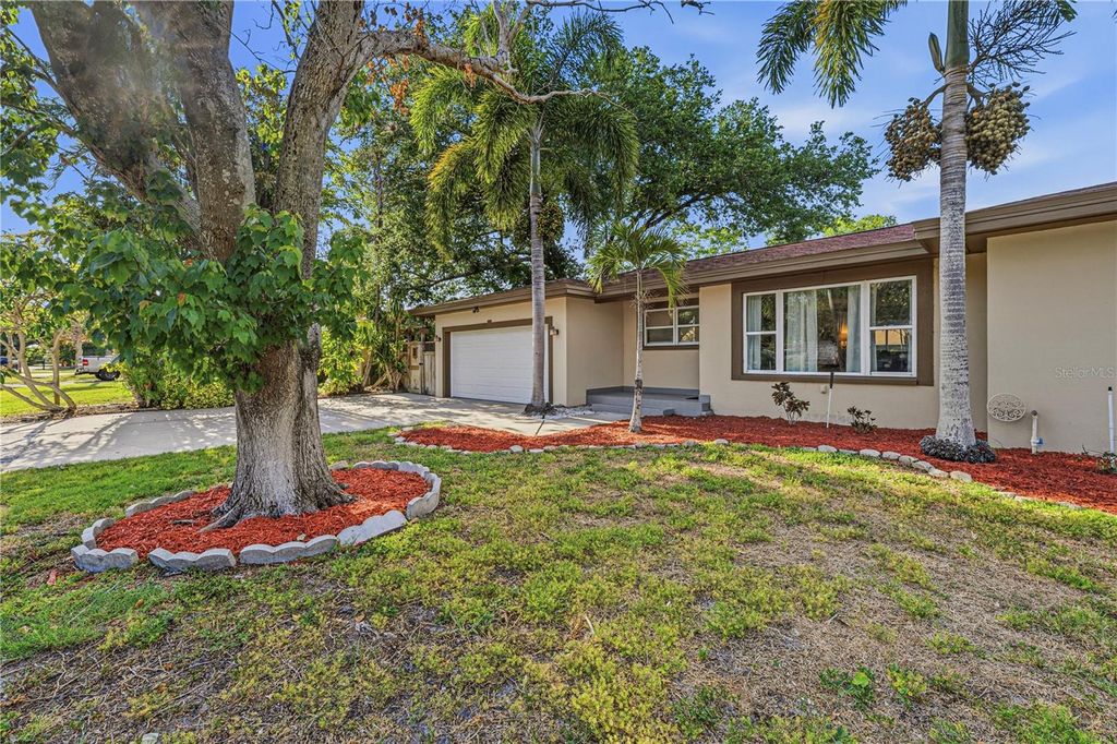 Photo of 1532 Orange Street, Clearwater, FL 33756 (MLS # TB8498708)
