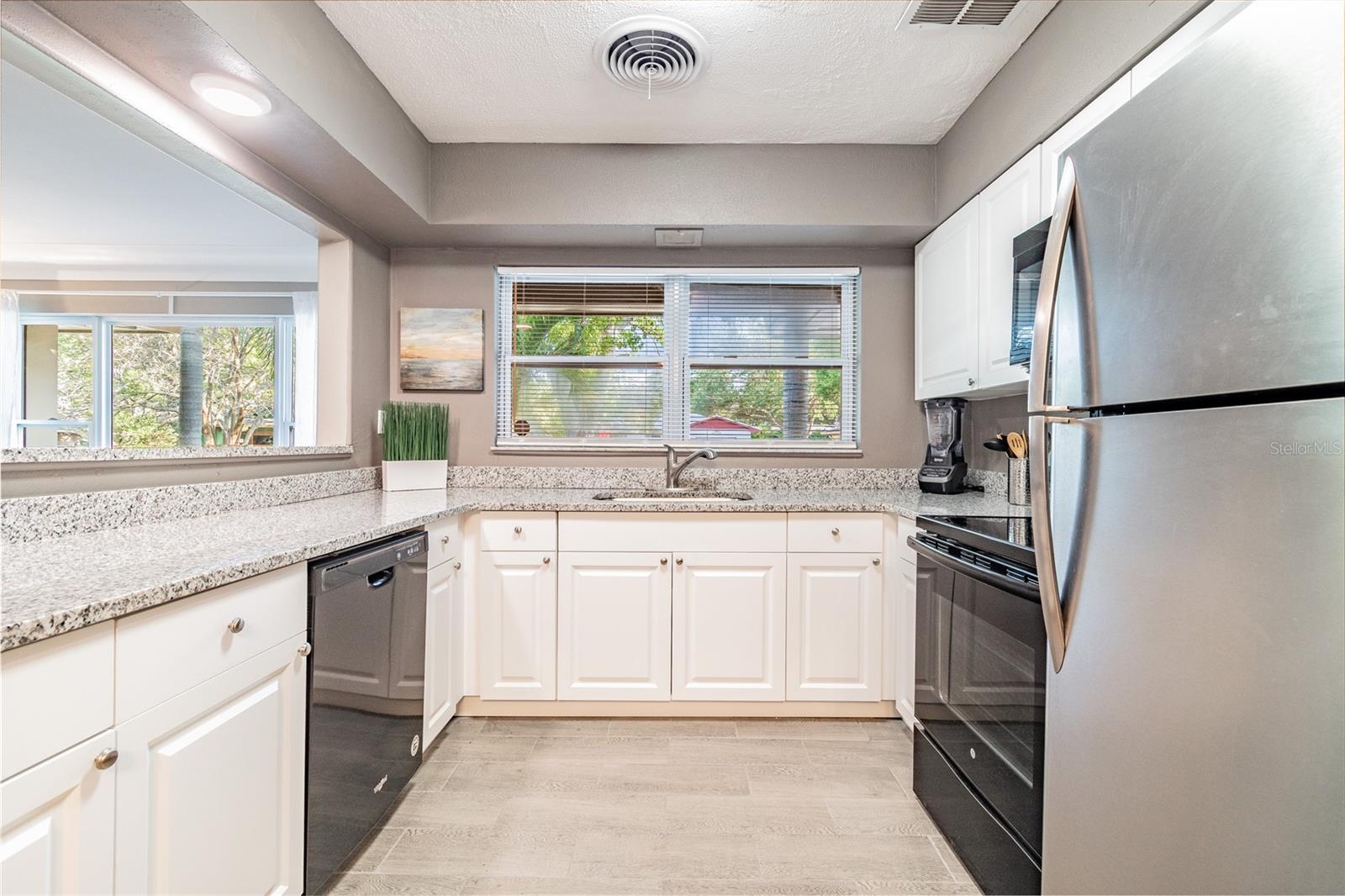 HIGHLAND LAKE SUB 3RD ADD - Residential