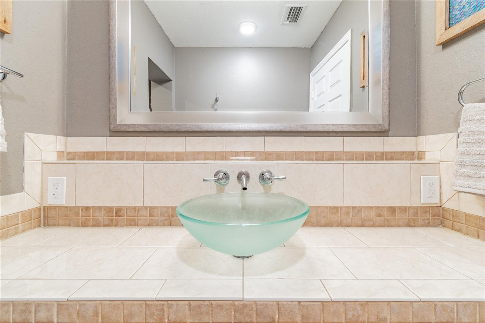 HIGHLAND LAKE SUB 3RD ADD - Residential