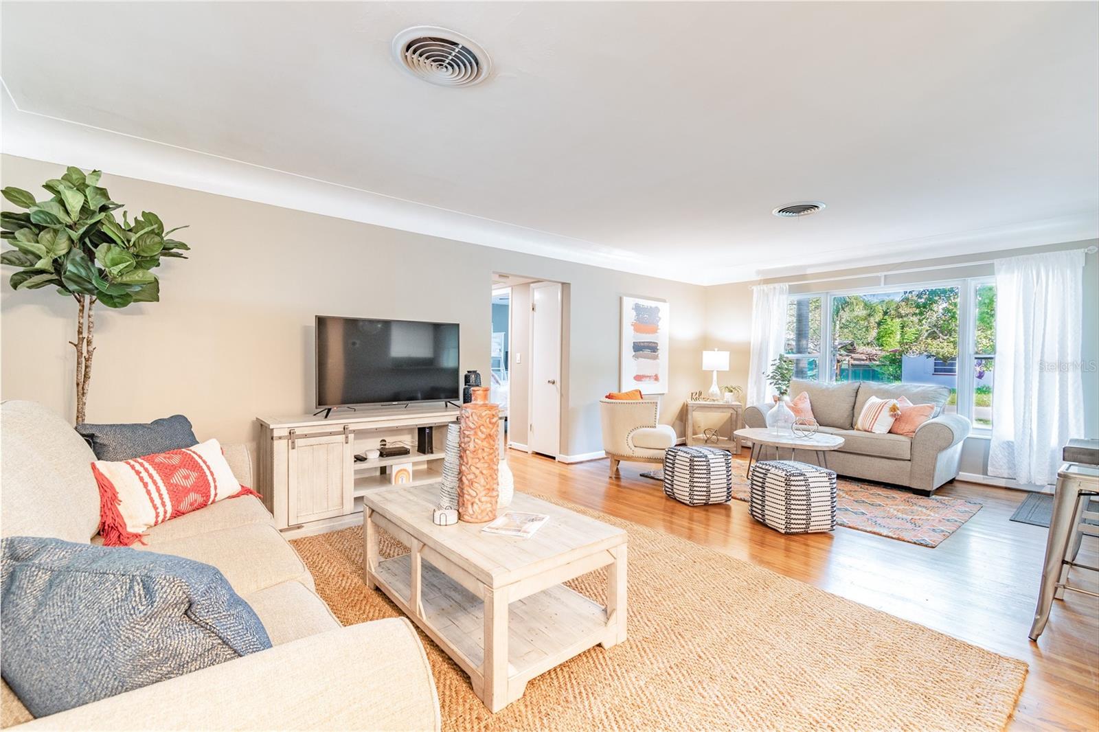 HIGHLAND LAKE SUB 3RD ADD - Residential