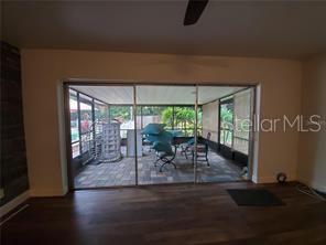 CRENSHAW ACRES - Residential Lease