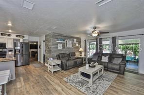 CRENSHAW ACRES - Residential Lease