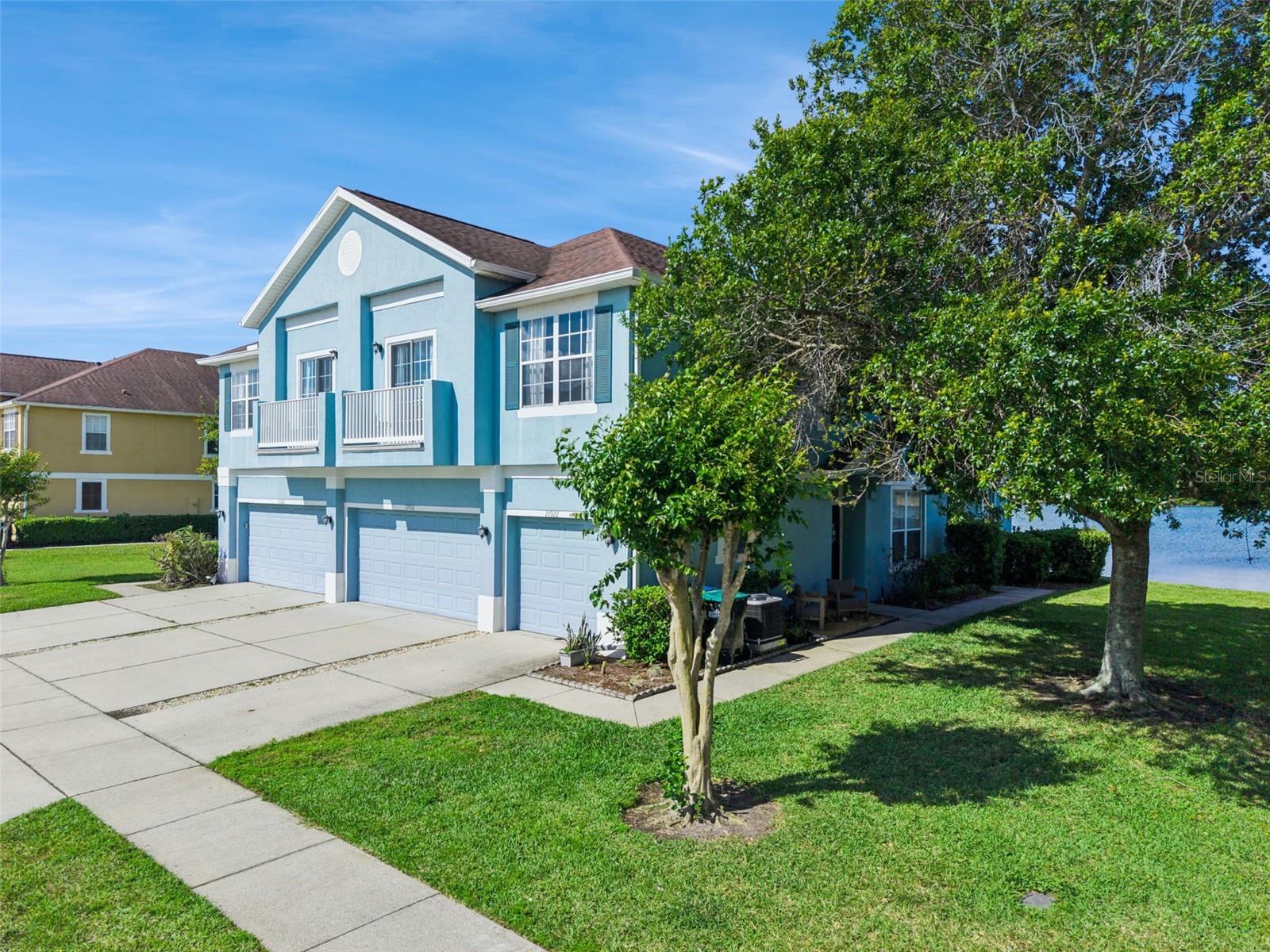 WATERSIDE ESTATES - Residential
