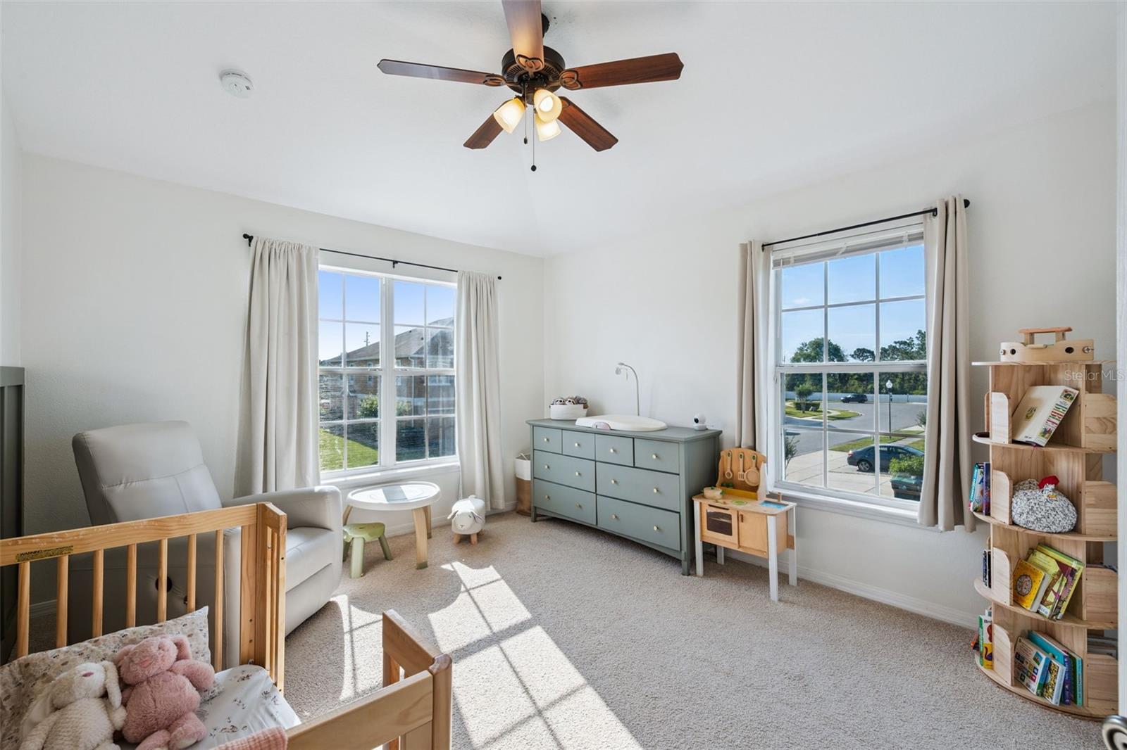 WATERSIDE ESTATES - Residential