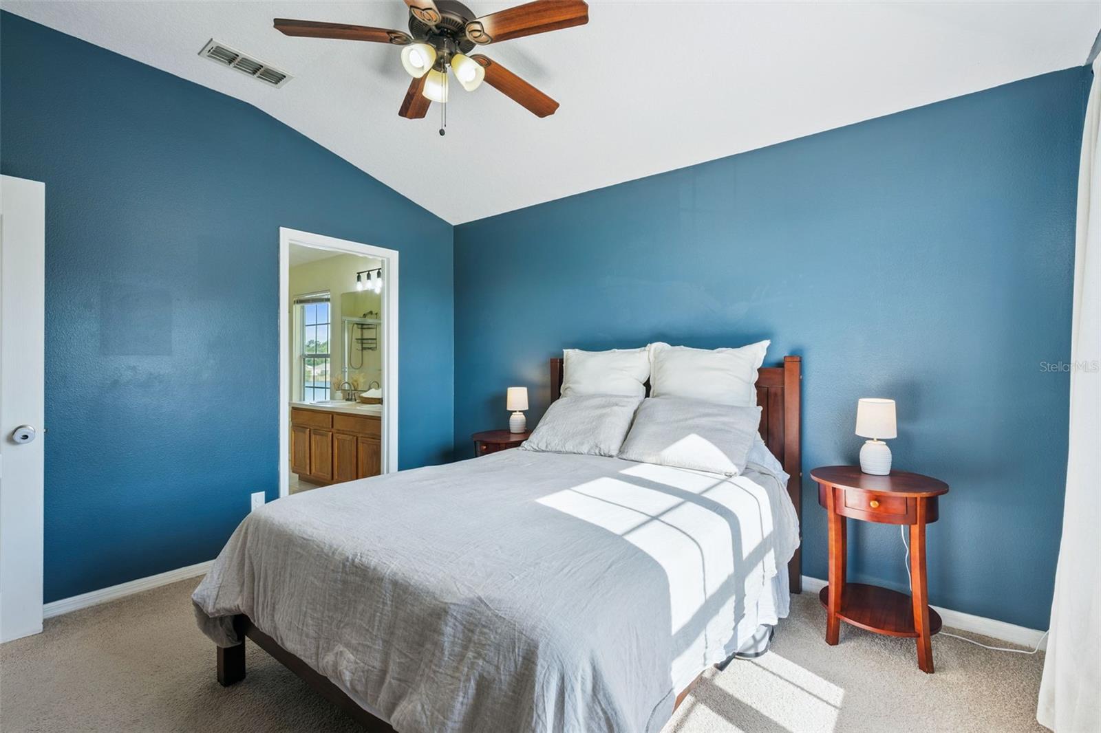 WATERSIDE ESTATES - Residential
