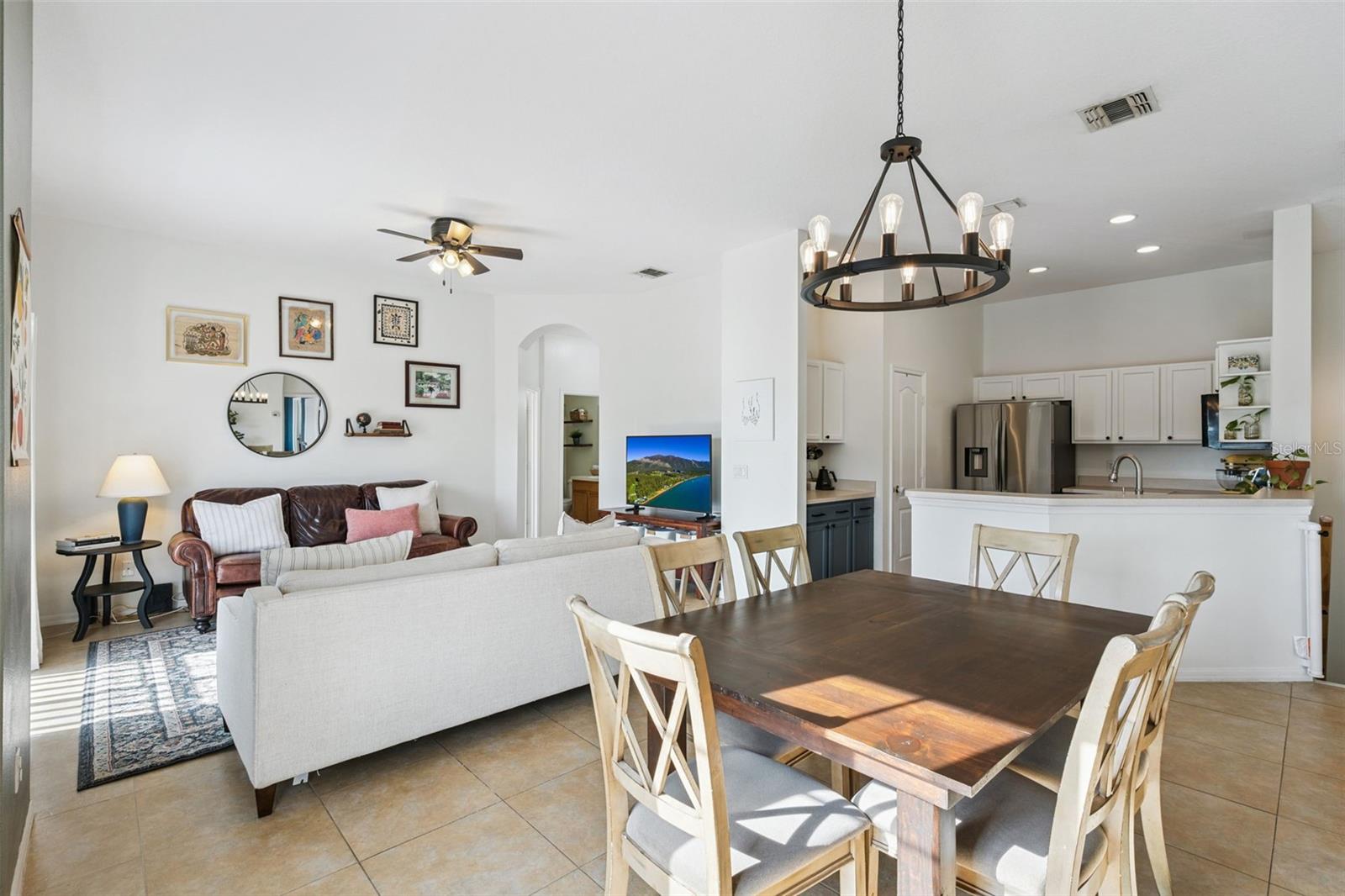 WATERSIDE ESTATES - Residential
