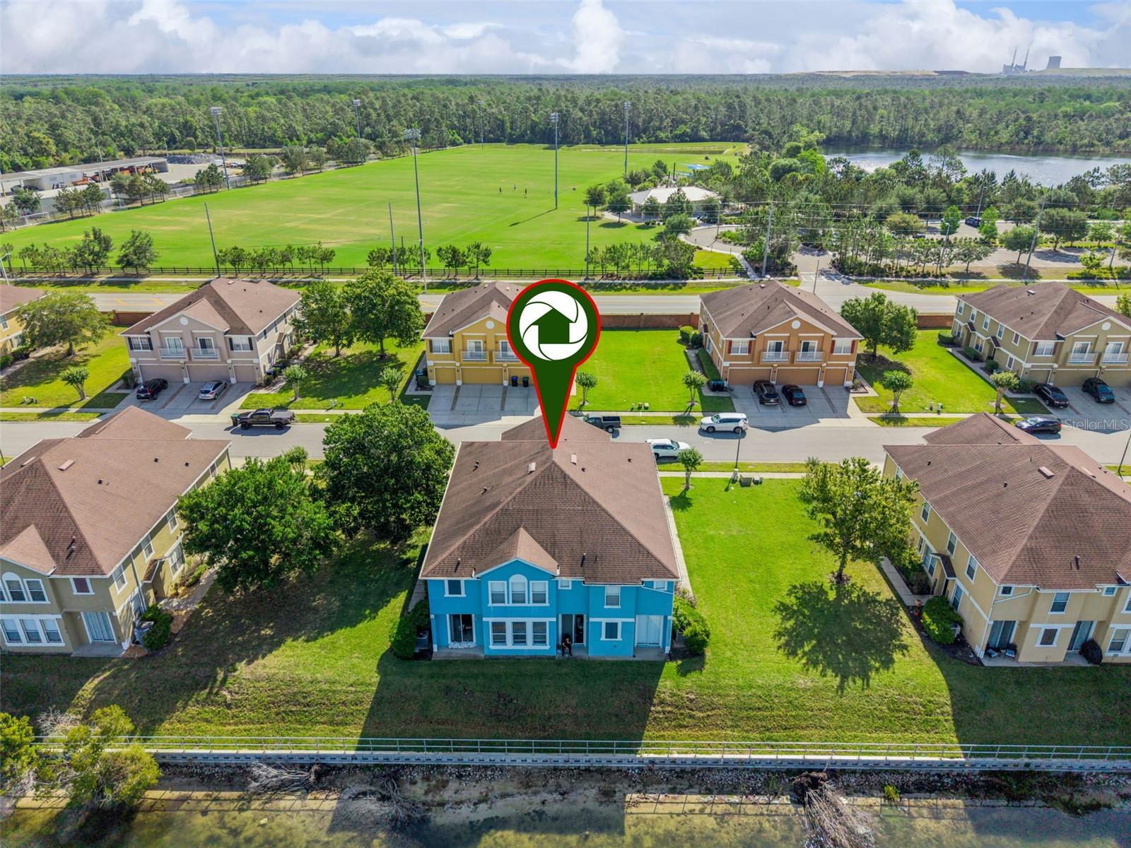 WATERSIDE ESTATES - Residential