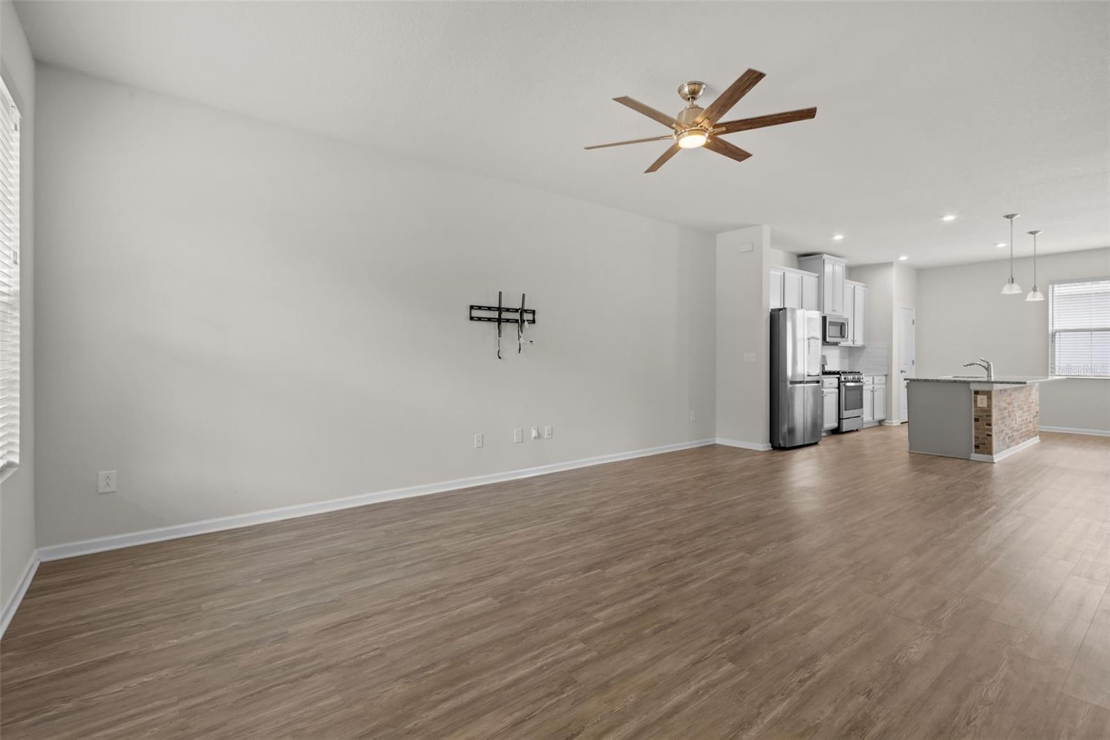 ASTURIA PH 3 - Residential