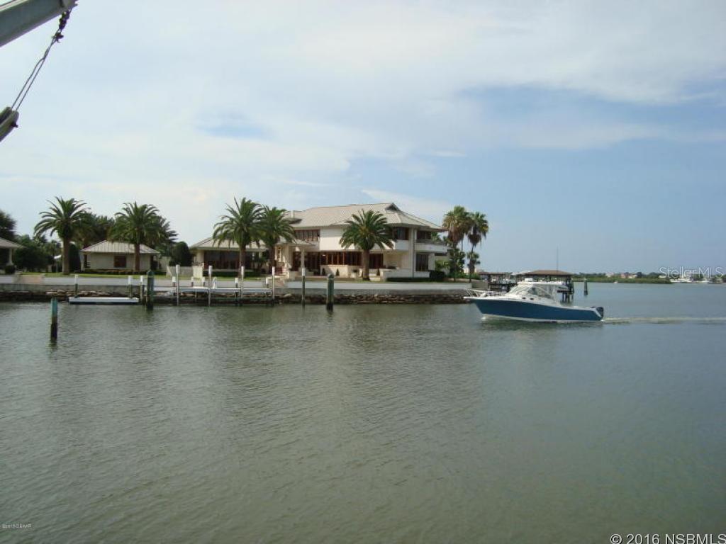 Diamond Head Point Condo - Residential