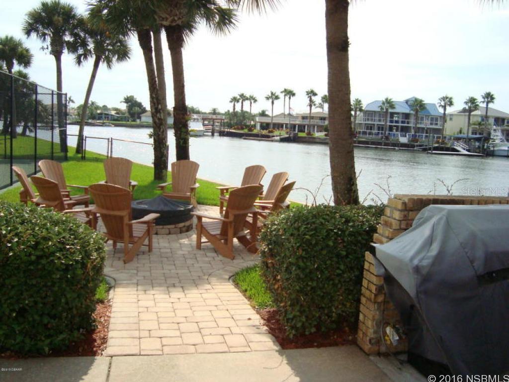 Diamond Head Point Condo - Residential