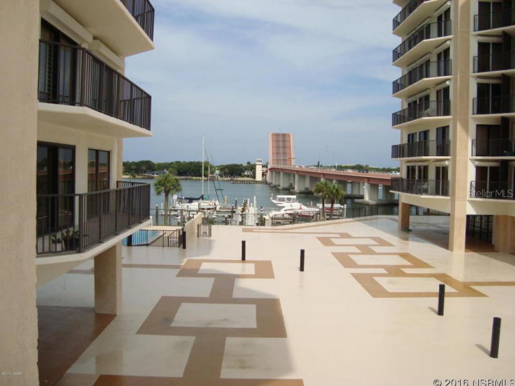 Diamond Head Point Condo - Residential