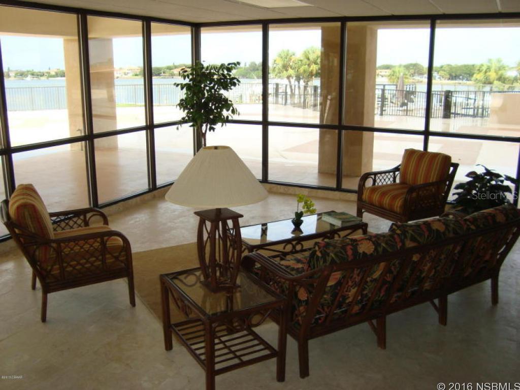 Diamond Head Point Condo - Residential