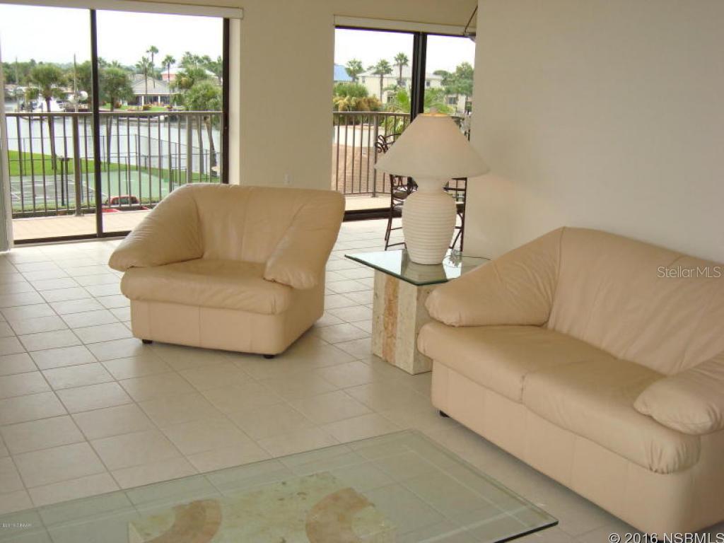 Diamond Head Point Condo - Residential