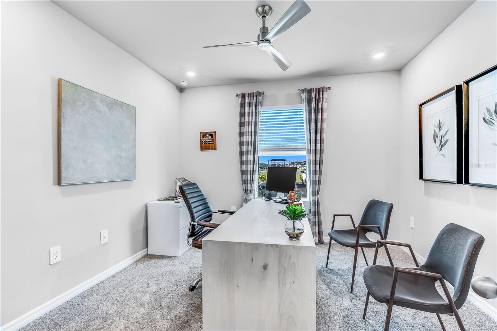 SEAGRASS - Residential