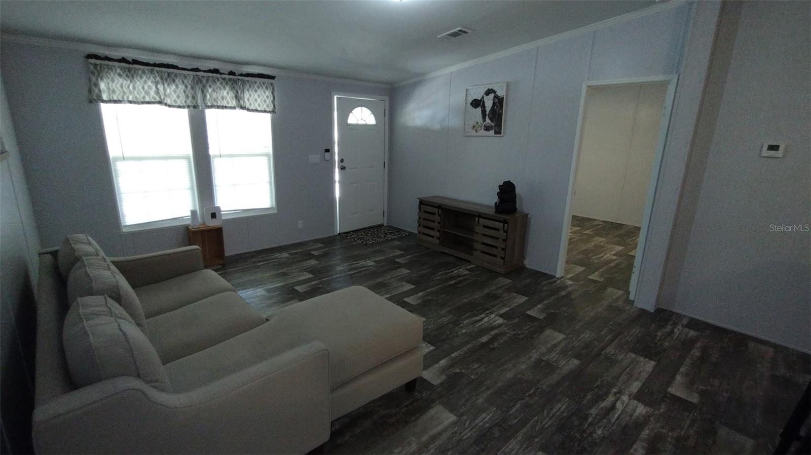 MELROSE LANDING - Residential