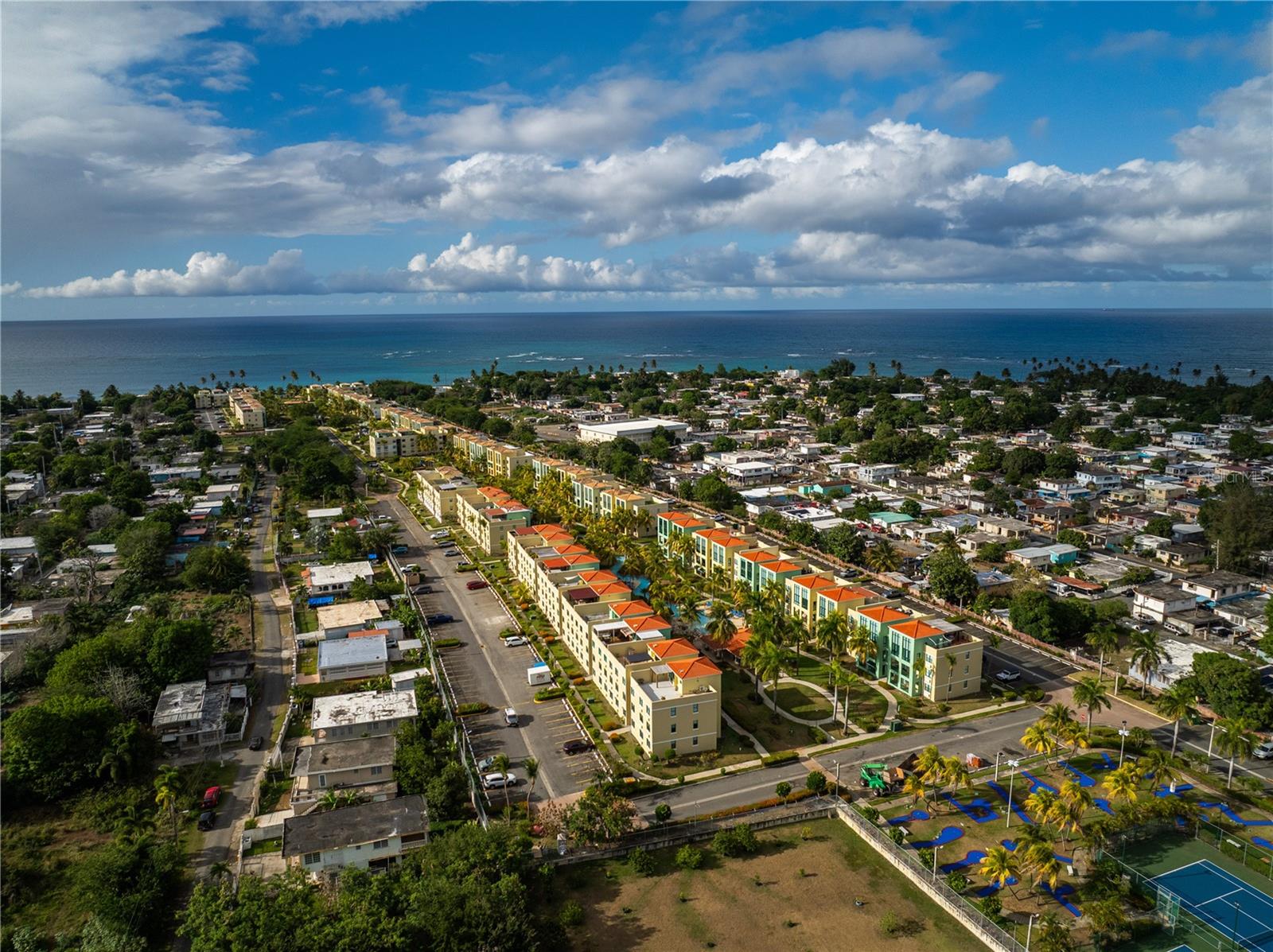 COND AQUATIKA - Residential