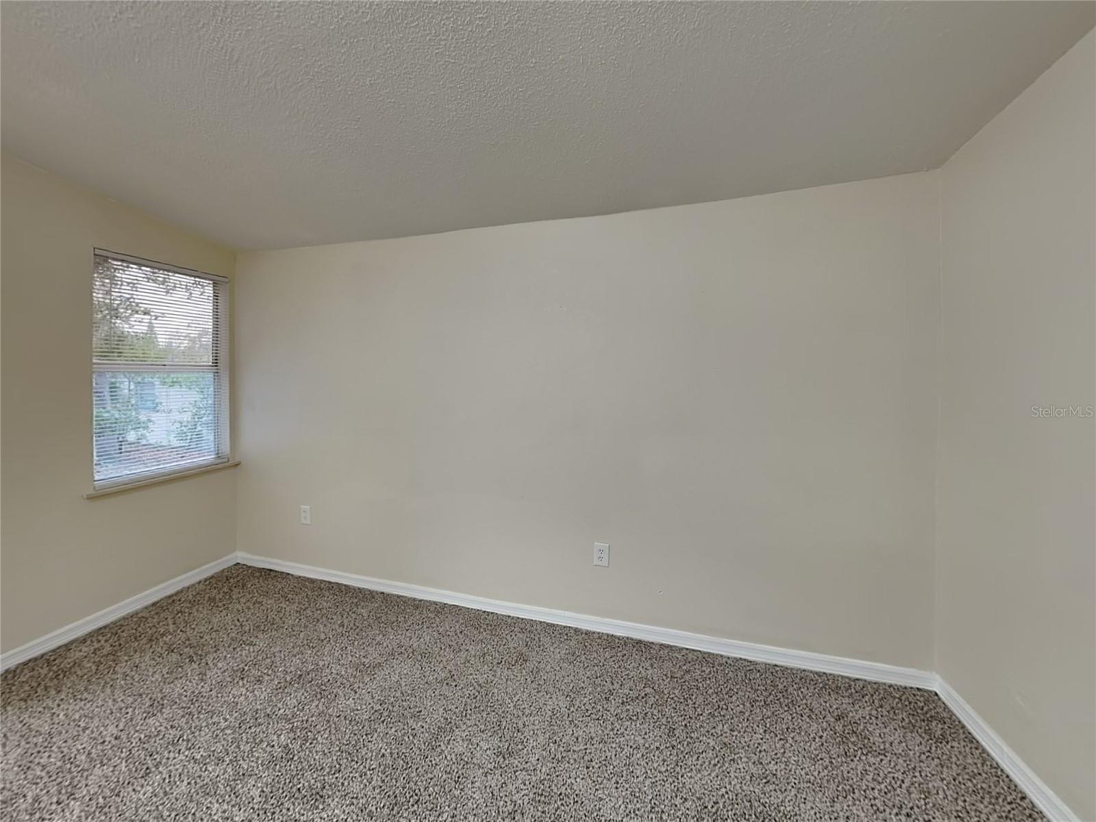 KNOLLWOOD REP - Residential Lease