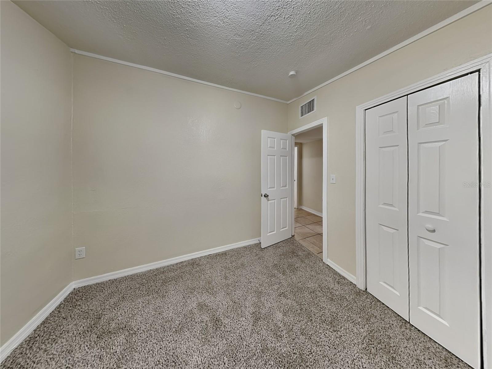 KNOLLWOOD REP - Residential Lease