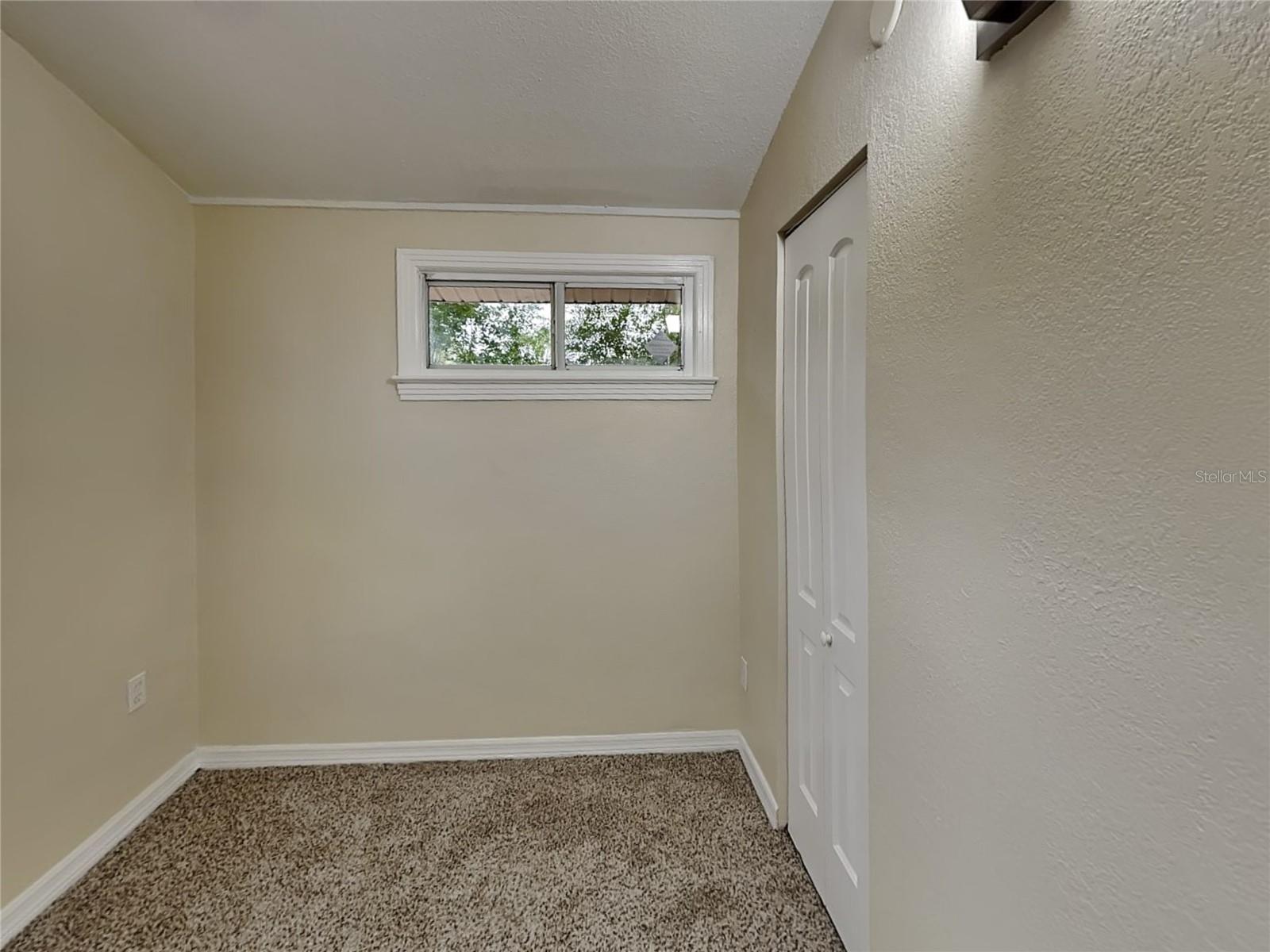 KNOLLWOOD REP - Residential Lease
