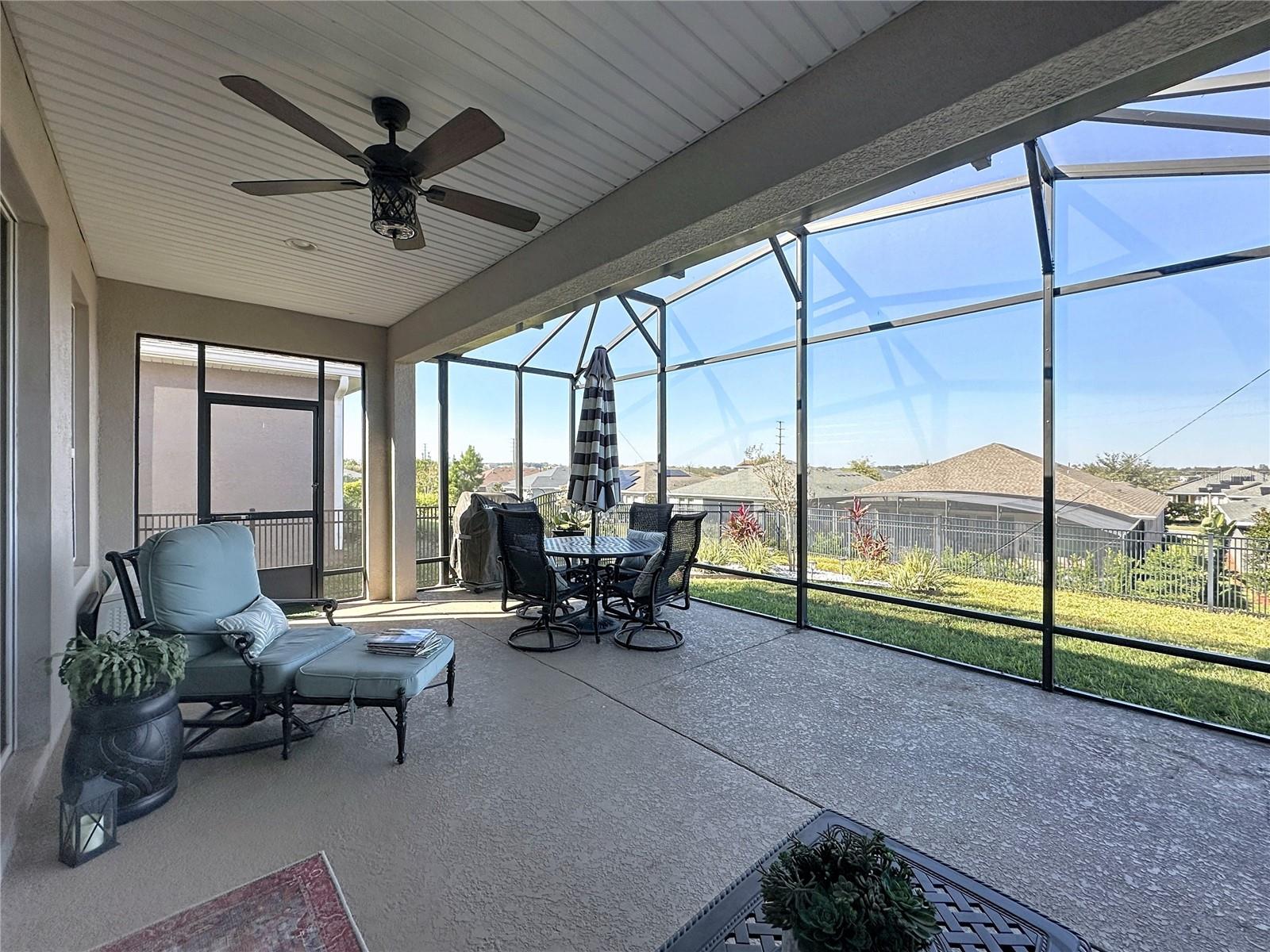 CASCADES OF GROVELAND (TRILOGY) - Residential