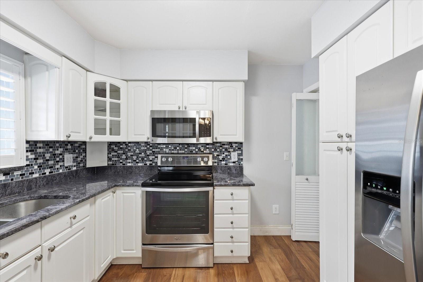 BLOSSOM LAKE VILLAGE SEC 3 - Residential