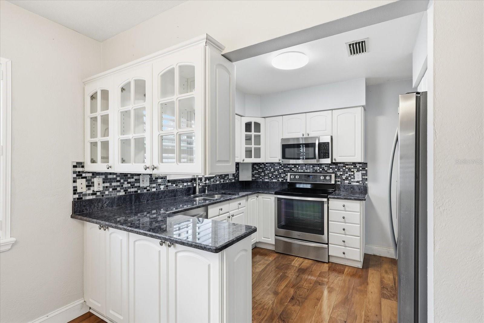 BLOSSOM LAKE VILLAGE SEC 3 - Residential