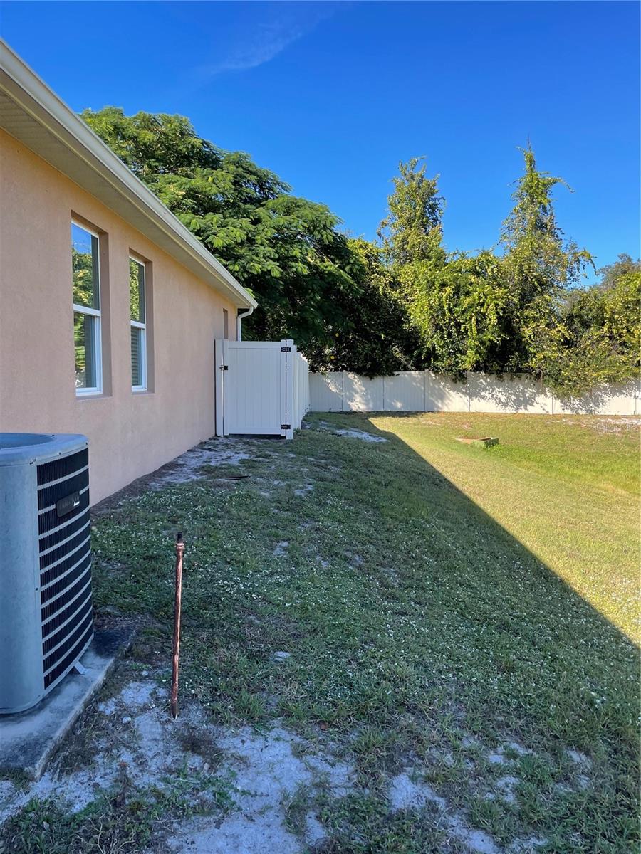 PICKETT RESERVE - Residential