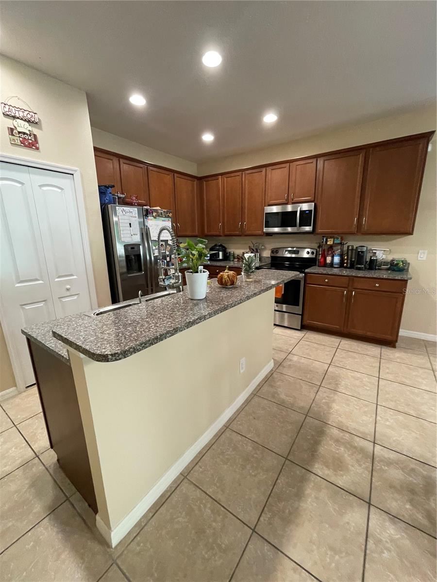 PICKETT RESERVE - Residential