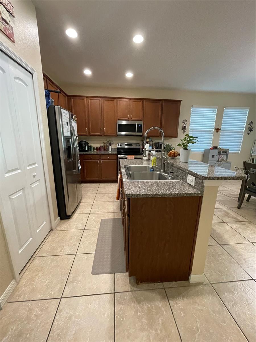 PICKETT RESERVE - Residential