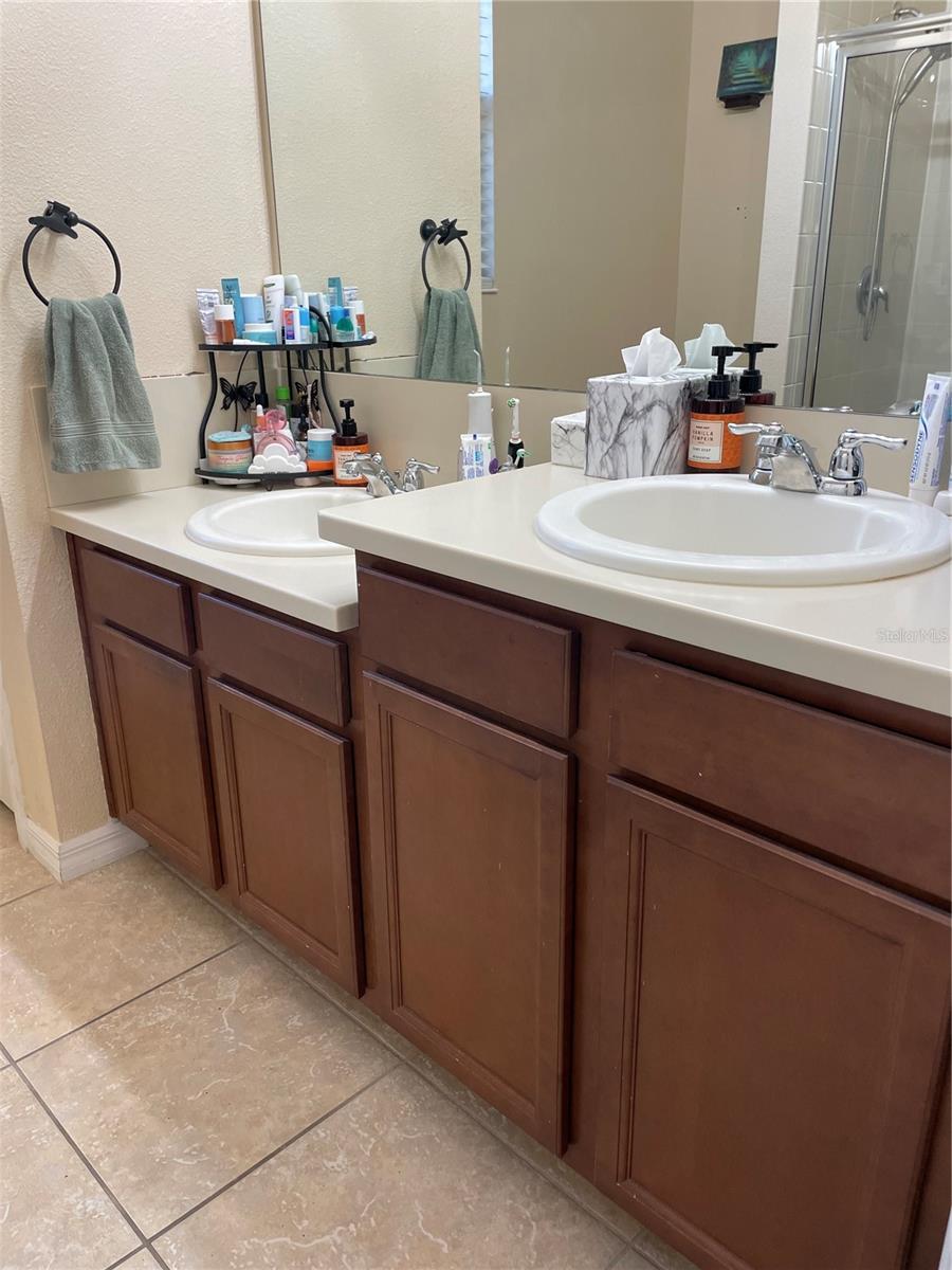 PICKETT RESERVE - Residential