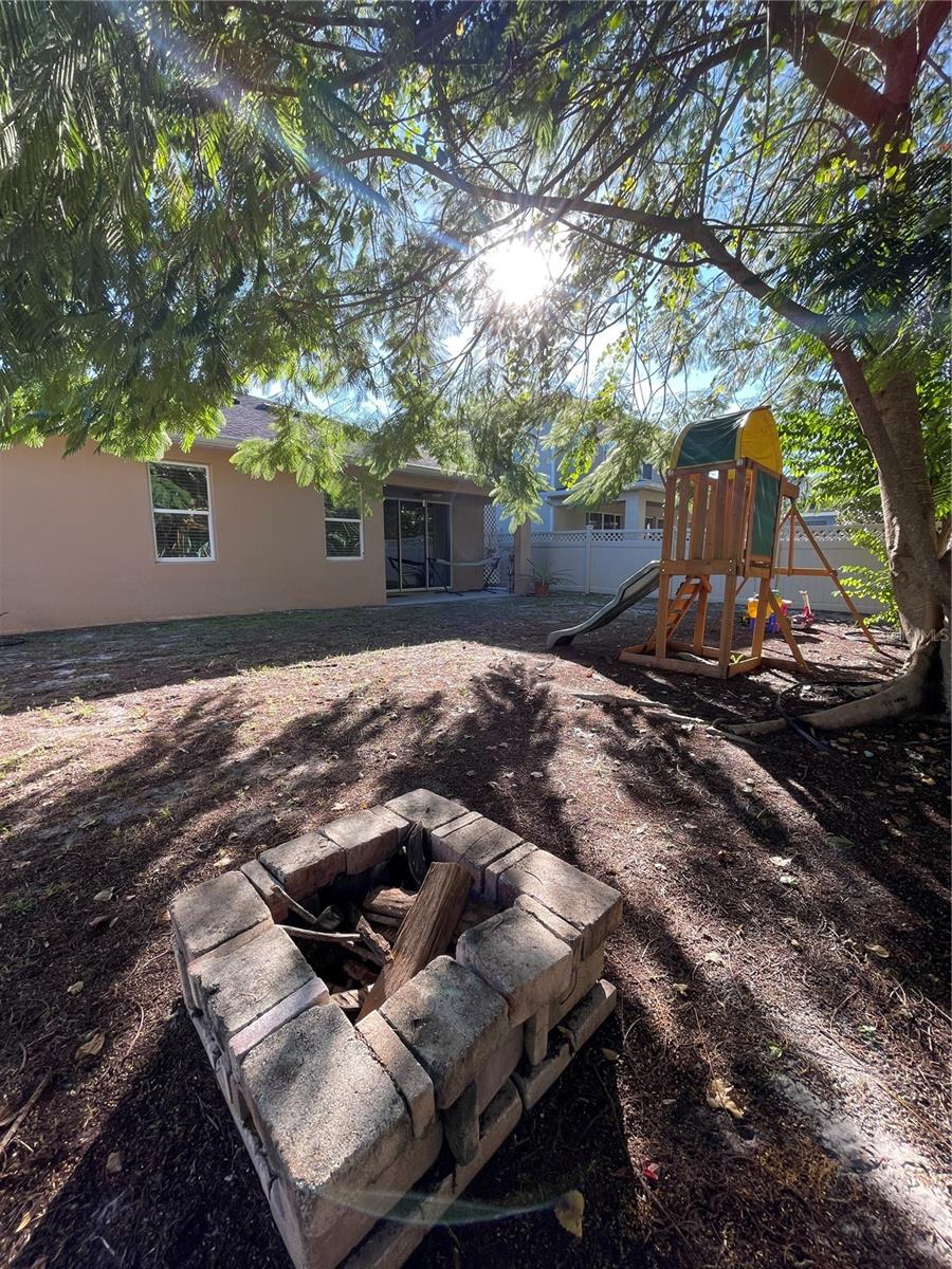 PICKETT RESERVE - Residential