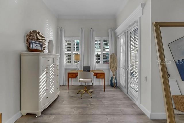 MIRABAY PH 3B-2 - Residential