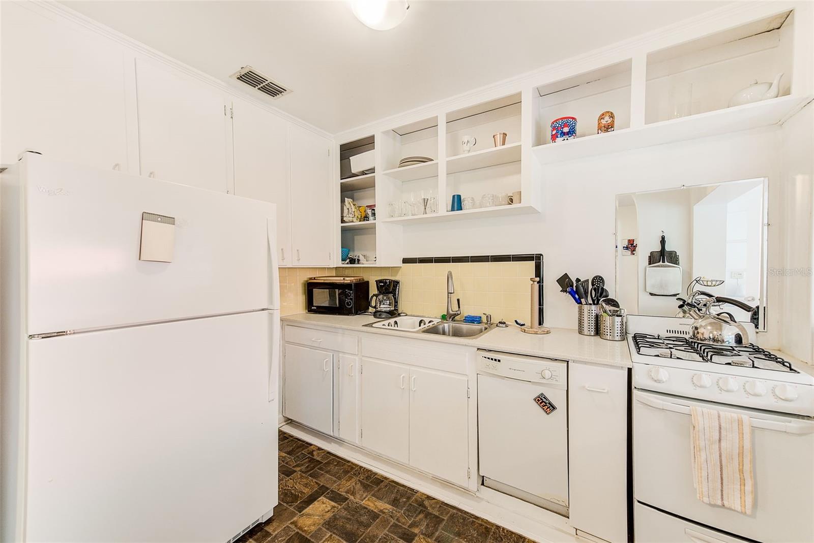 PORACHS ADD 3 - Residential Income