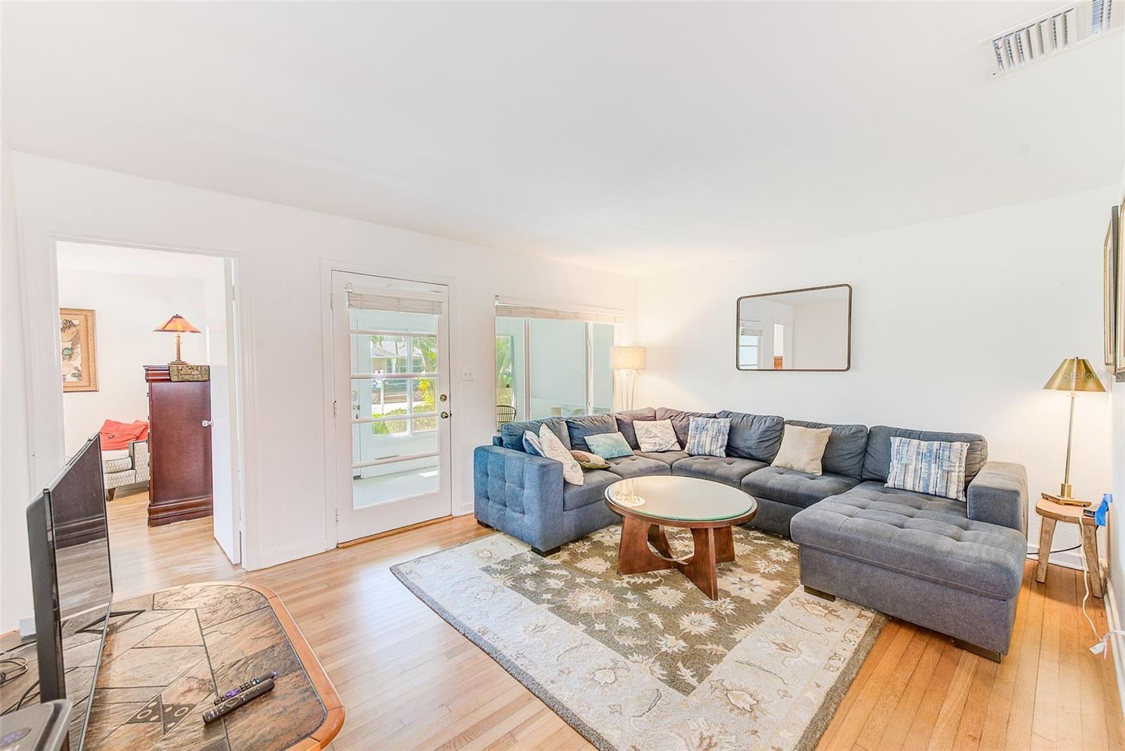 PORACHS ADD 3 - Residential Income