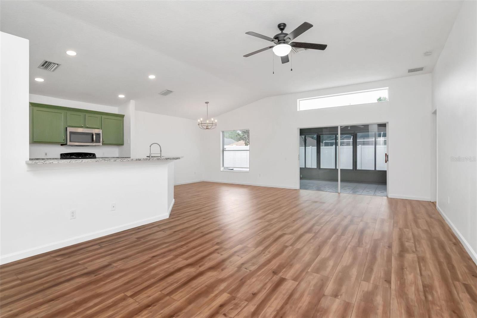 SOUTH COVE PH 1 - Residential