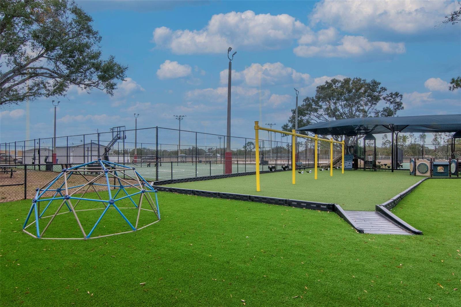 SOUTH COVE PH 1 - Residential