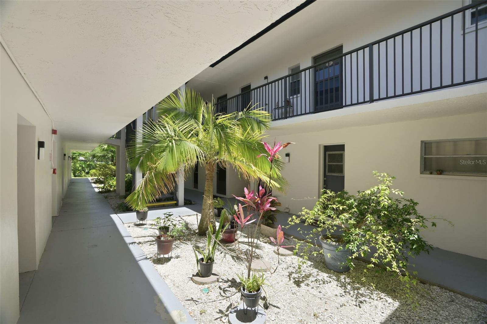 1127 KING ARTHUR COURT 316