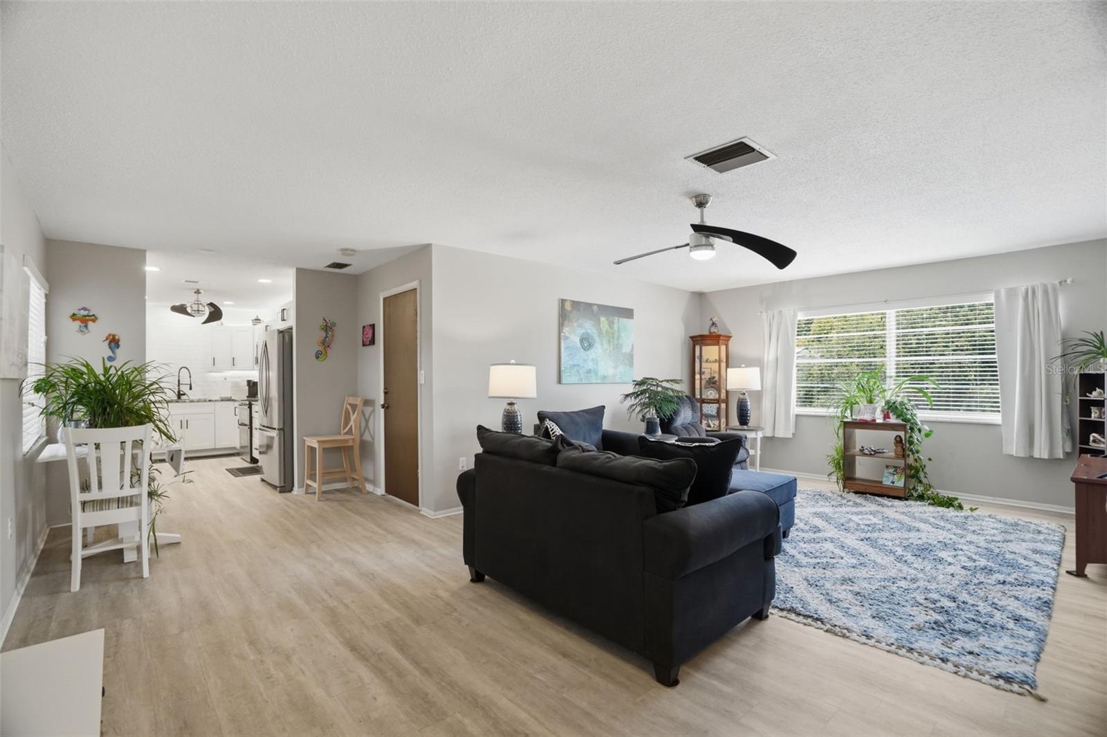 1127 KING ARTHUR COURT 316