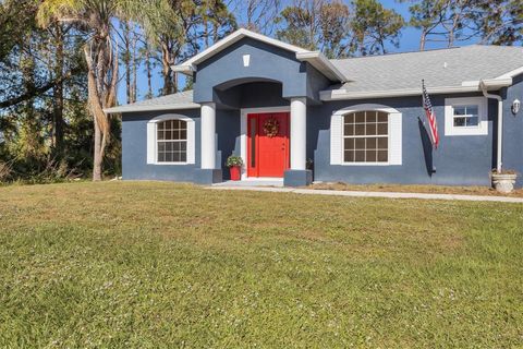 A home in NORTH PORT