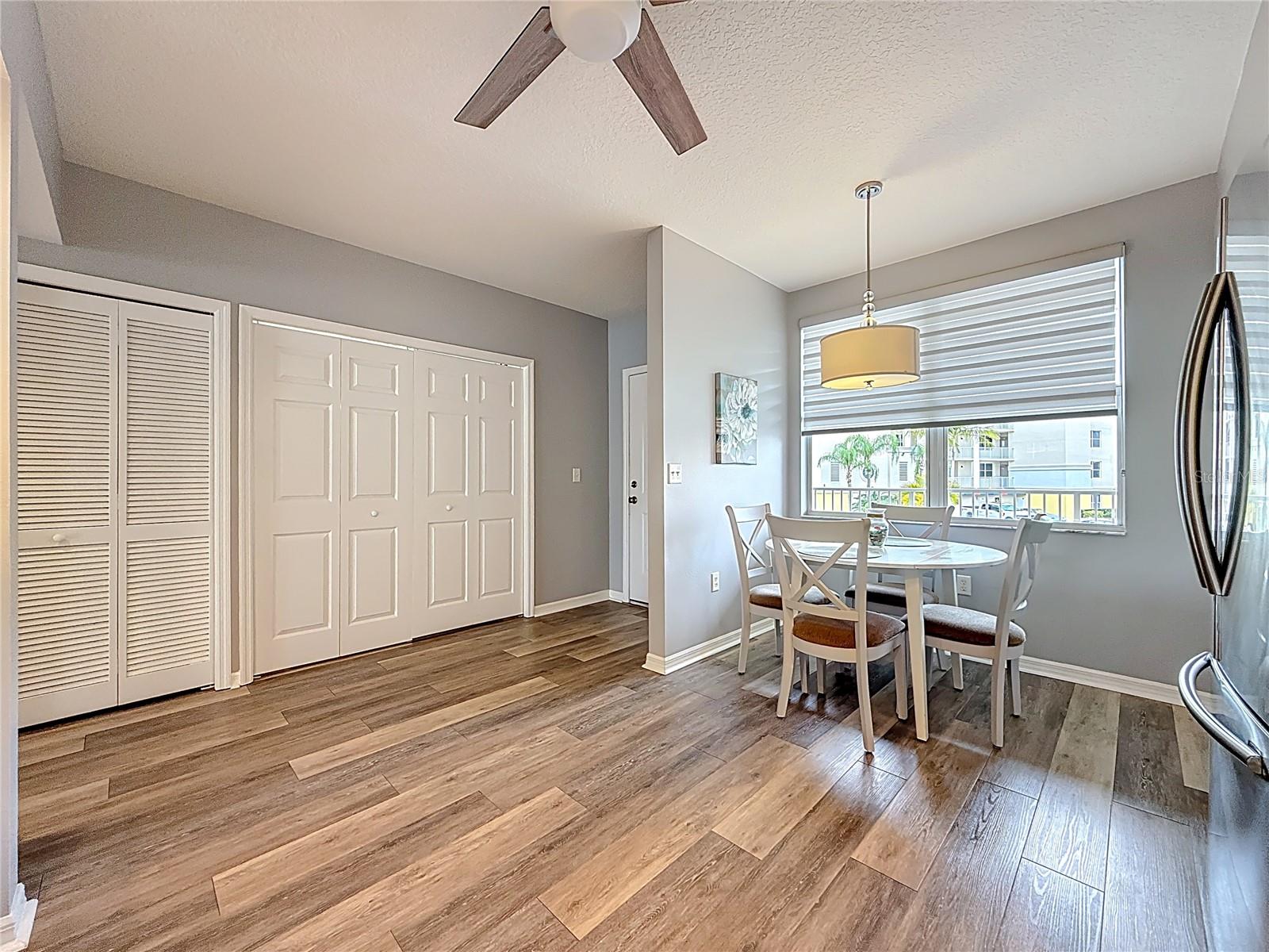 COUNTRY CLUB CONDO AT EAST BAY - Residential