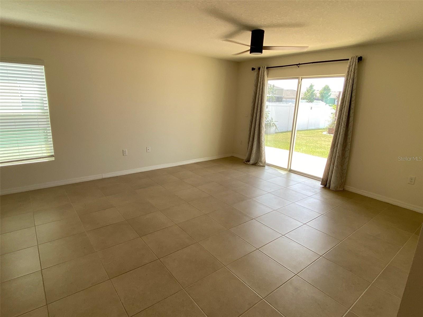 SHELL COVE PH 1 - Residential Lease