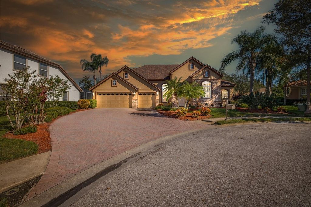 Photo of 10653 Garda Drive, Trinity, FL 34655 (MLS # W7877491)