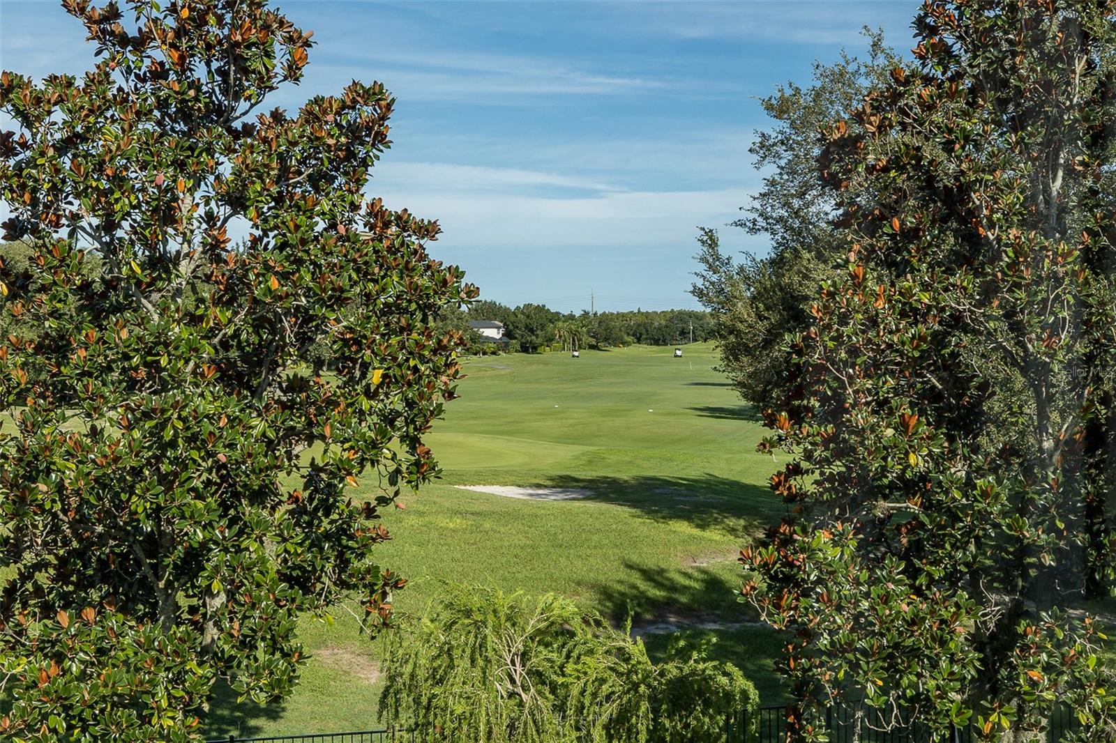 CHAMPIONS CLUB - Residential