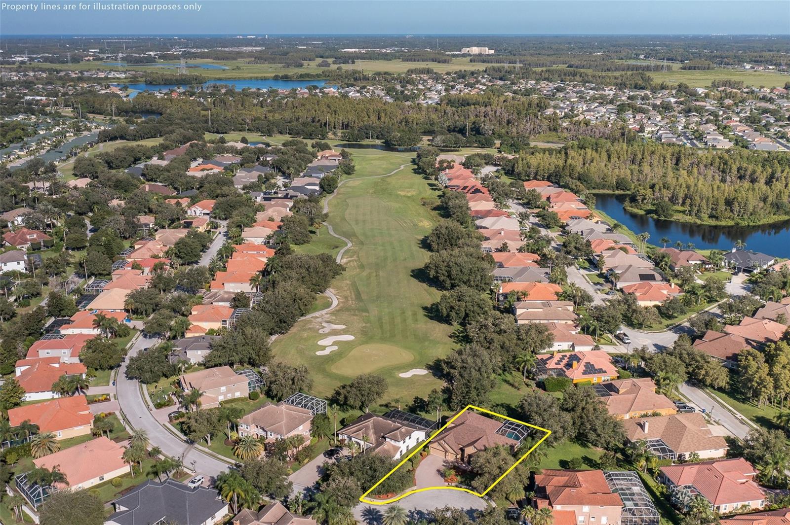 CHAMPIONS CLUB - Residential